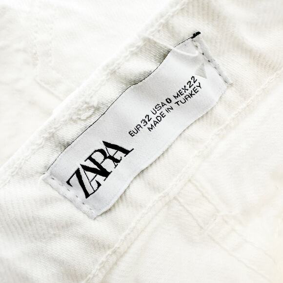Zara White Denim High Rise Zip Fly Straight Leg Jeans Frayed Hem Size 0 - Picture 6 of 7